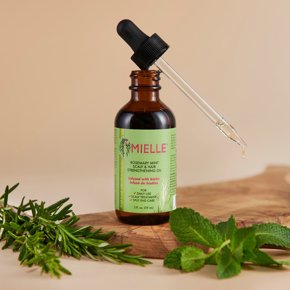Mielle Rosemary Mint Scalp & Hair Strengthening Oil For Hair Loss Treatment 59ml - USA Variant